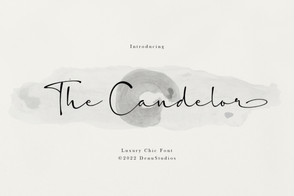 The Candelor: A Script Font for Editorial Atmosphere